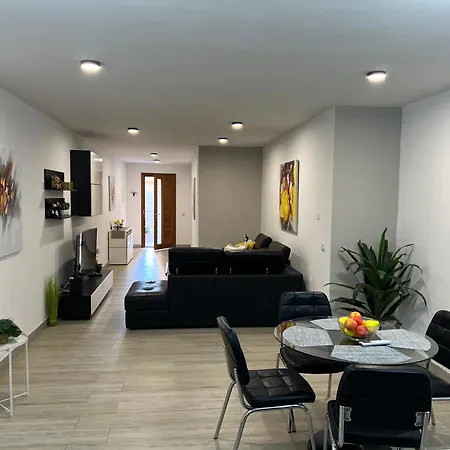 Apartmán Luxury 2-br Oasis In St. Julians