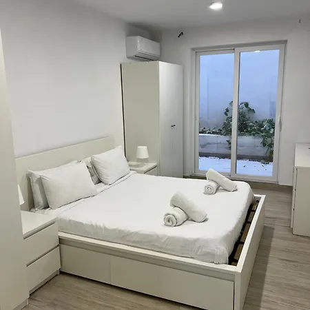 Luxury 2-br Oasis In St. Julians Saint Julian's