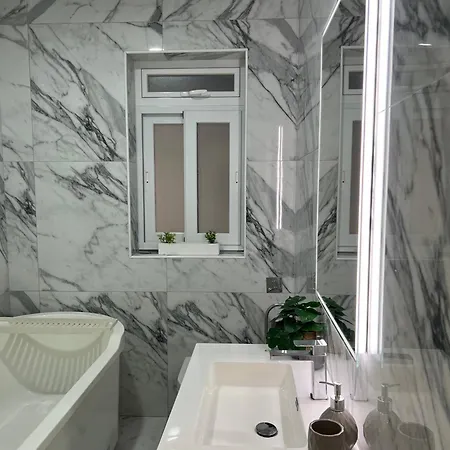Luxury 2-br Oasis In St. Julians * Saint Julian's