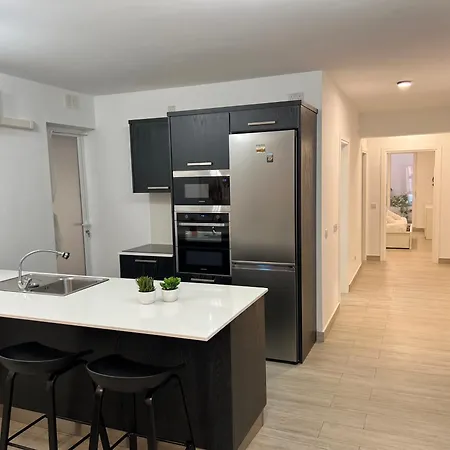Luxury 2-br Oasis In St. Julians